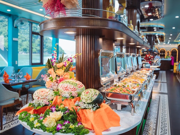 APOLLO 5-STAR CRUISE